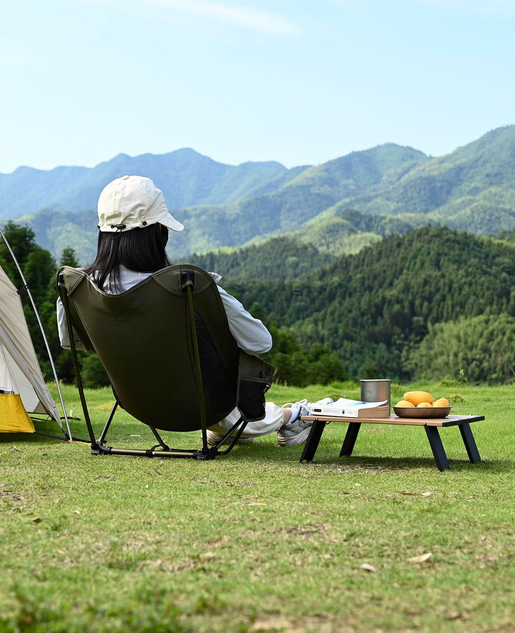 Ultralight Compact Mini Folding Table T8032